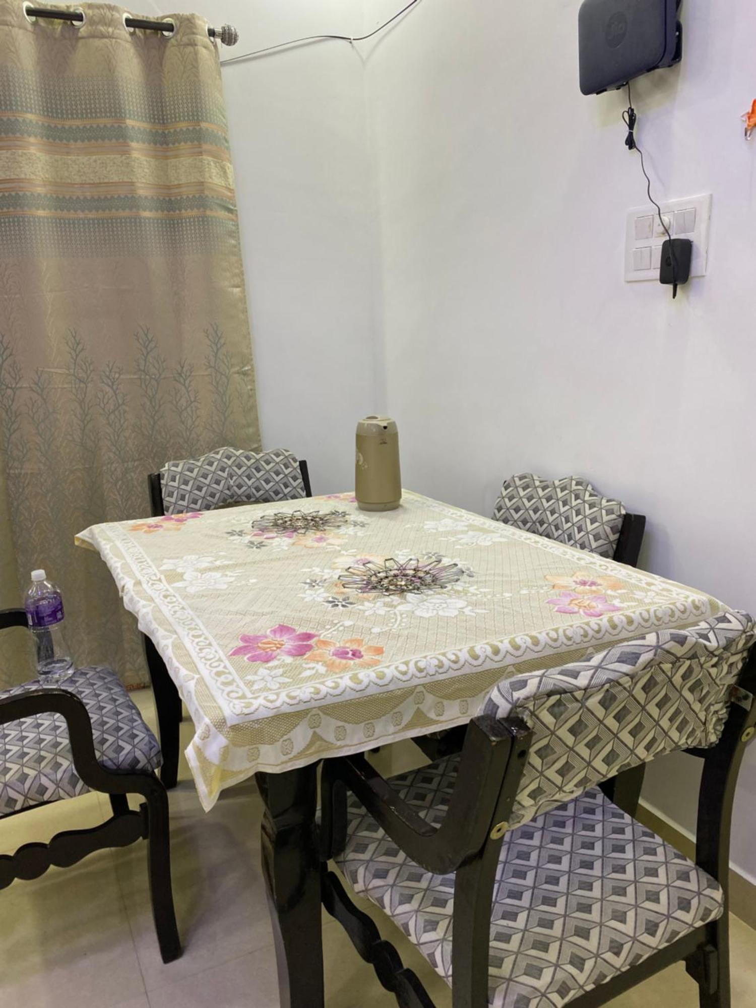 Srt Homely With Amenities * Hyderabad
