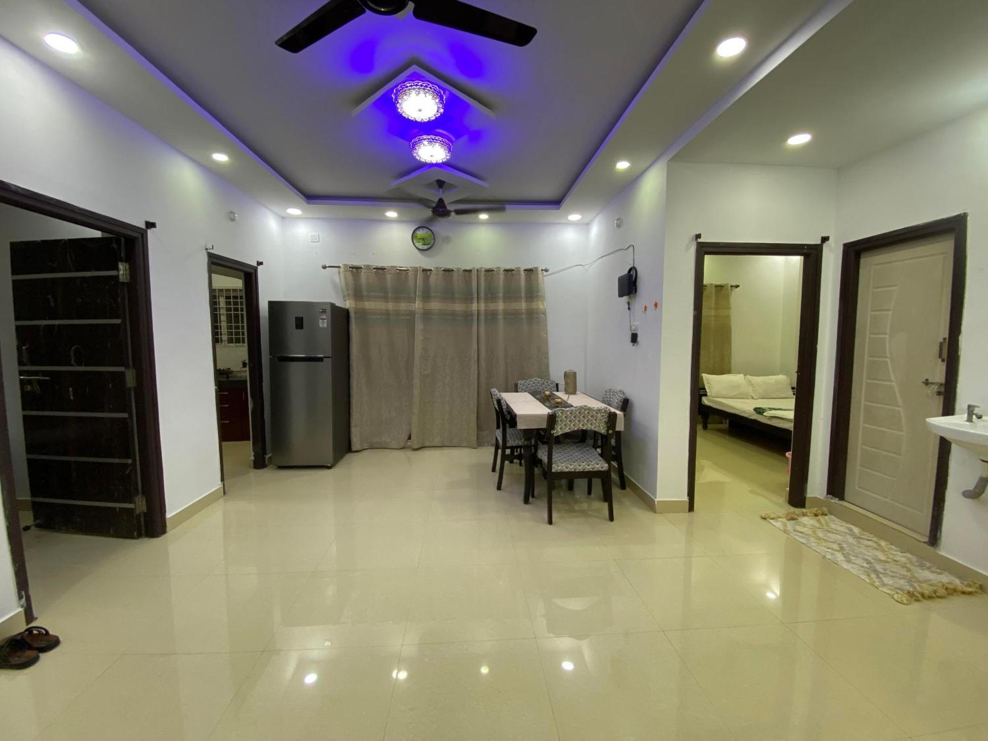 Srt Homely With Amenities Apartment Hyderabad
